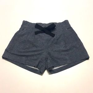 lululemon Spring break away short *New Grey